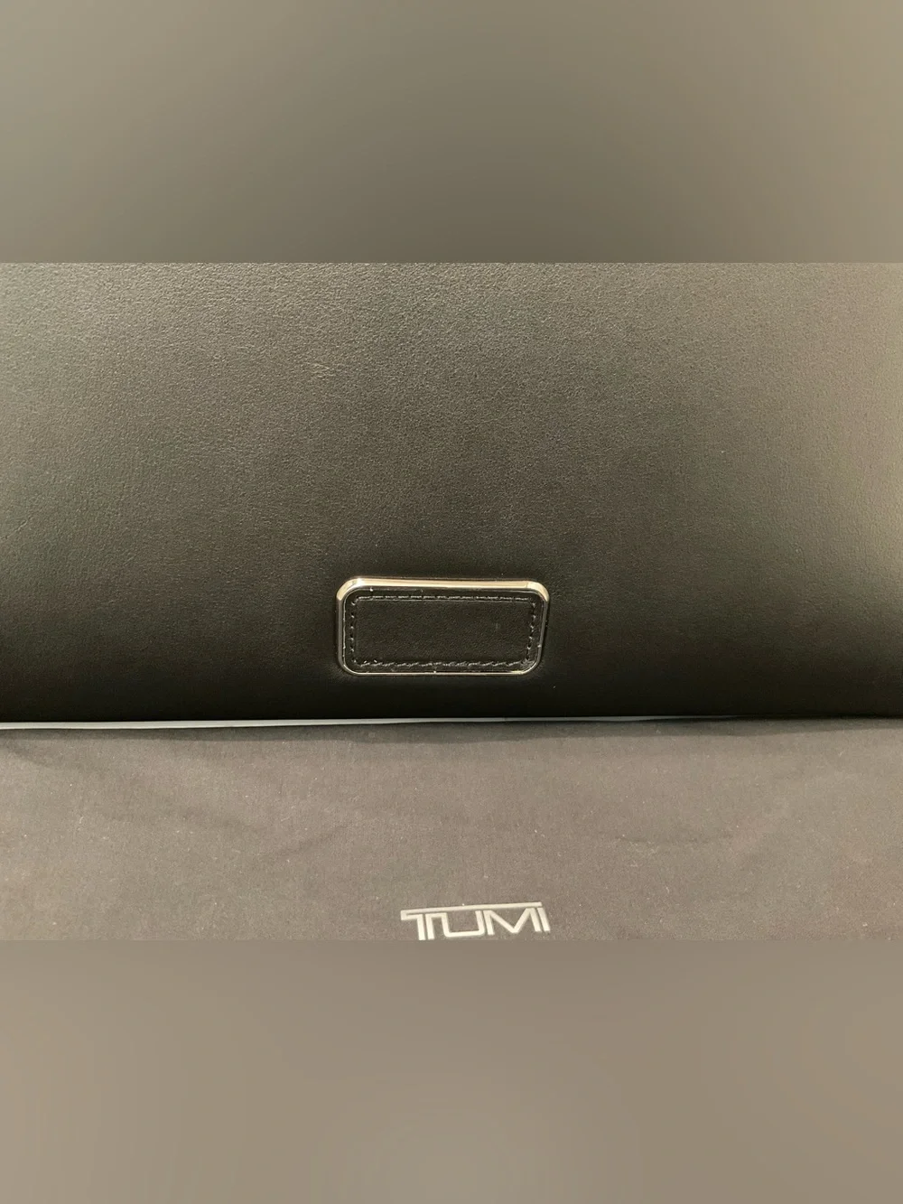 NEW Tumi Belden 13.5” LEATHER Zip Top Laptop Sleeve Bag - BLACK w/ GUNMETAL